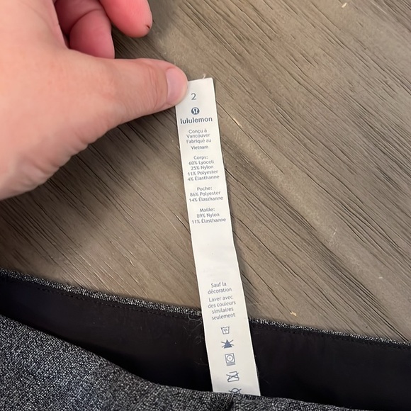 LULULEMON CITY TREK WOMENS GRAY TROUSER II SIZE 2 - Picture 13 of 16